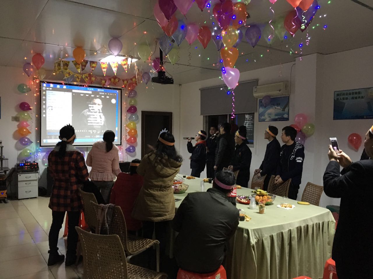2016年第一季度員工生日晚會，不歡不散